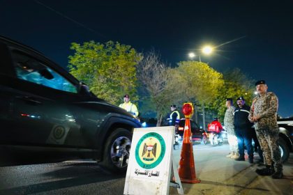 بحوزتهم خطوط اتصال وجوازات سفر.. اعتقال متهمين وضبط اسلحة غير مرخصة في بغداد