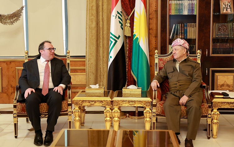 السفارة الأمريكية في بغداد: هاريس أكد لبارزاني التزام واشنطن بدعم عراق قوي ذي سيادة ومستقر