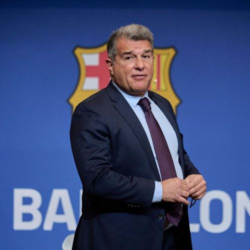 رئيس برشلونة "خوان لابورتا" يعلن عدم ترشحه للانتخابات المقررة الشهر المقبل