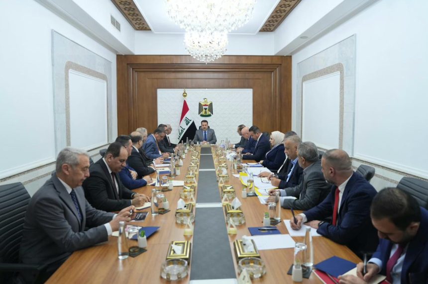 السوداني يوجه بمعالجة العقبات الضريبية أمام القطاع الخاص لحين اقرار قانون الموازنة