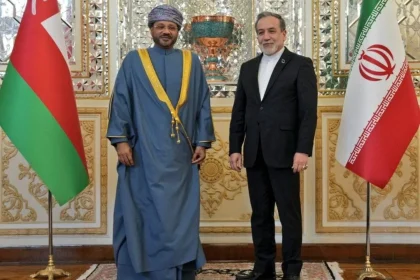 ‌‏وكالة إرنا: وزير خارجية عمان سلّم ويتكوف خطة إيران للمفاوضات