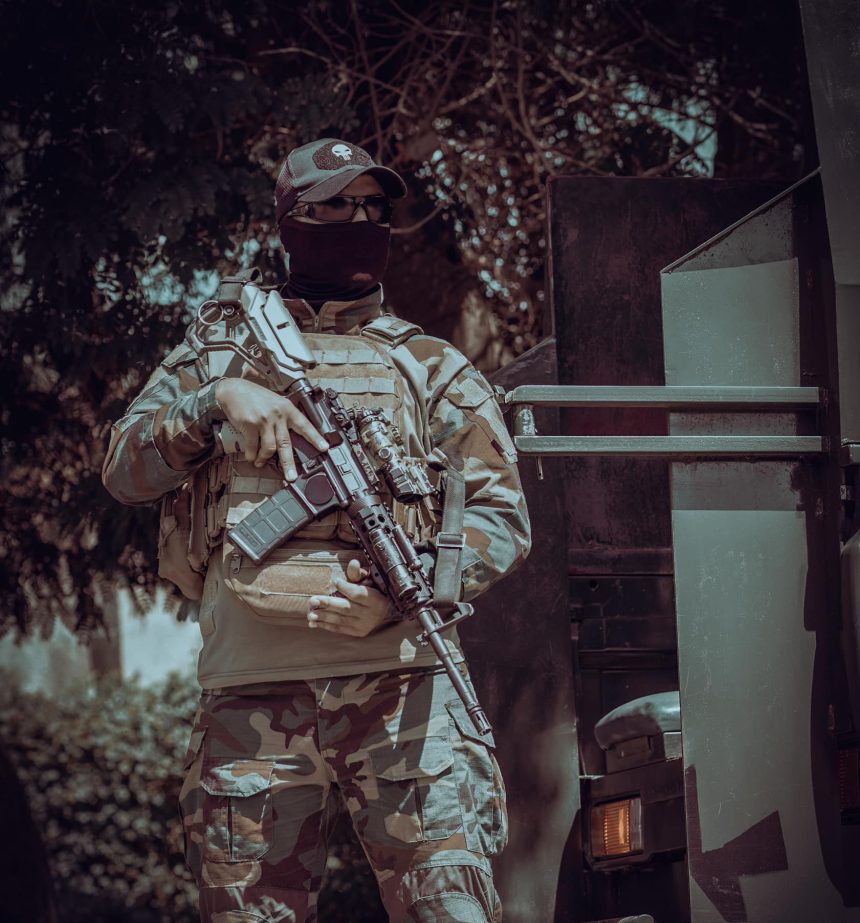 الاستخبارات تحرر مخطوفاً وتعتقل 10 من خاطفيه بالنجف