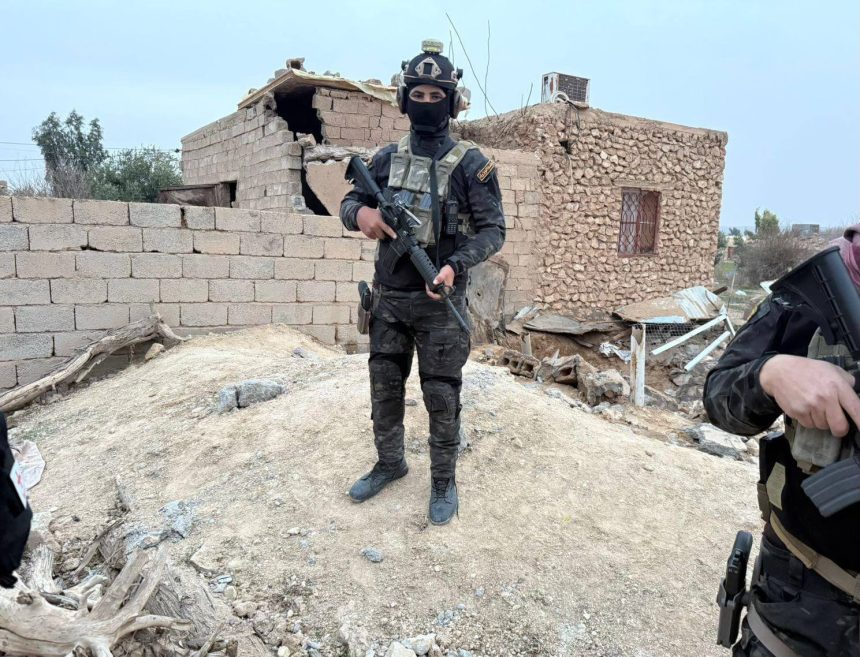 الأمن الوطني: ما يُسمّى بـ"أمني الأنبار" ومرافقه فجرا نفسيهما أثناء محاصرتهما