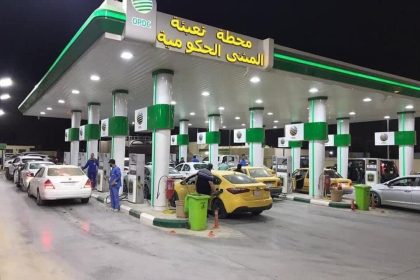 النفط تنفي وجود أزمة في تجهيز البنزين وتؤكد إنتاج 30 مليون لتر يومياً