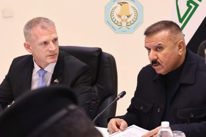 وزير الداخلية يناقش مع رئيس بعثة الاتحاد الأوروبي الاستشارية خطة النشاطات الحالية والمستقبلية للبعثة