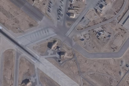 رويترز: أقمار صناعية تظهر إعداد الولايات المتحدة منصات صواريخ متنقلة بقاعدة العُديد في قطر