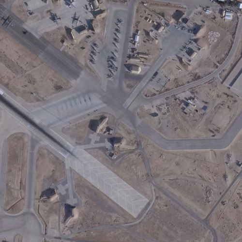 رويترز: أقمار صناعية تظهر إعداد الولايات المتحدة منصات صواريخ متنقلة بقاعدة العُديد في قطر