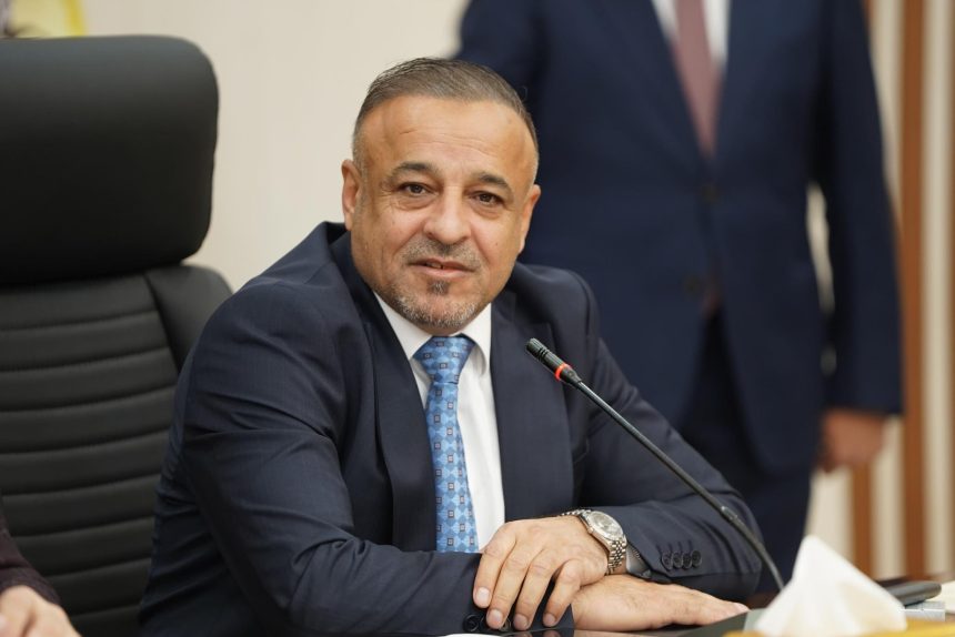 بدر الفحل يؤدي اليمين الدستورية بصفته نائباً في مجلس النواب