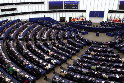 البرلمان الأوروبي يوافق على قرض بـ 90 مليار يورو لأوكرانيا
