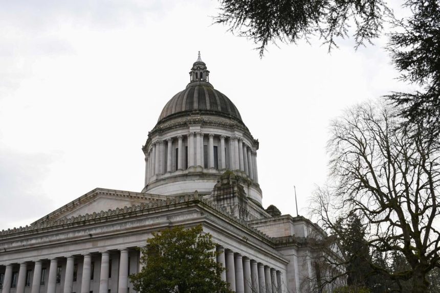 بينها العراق.. واشنطن تحذر مواطنيها من السفر الى 21 دولة بسبب المخاطر الأمنية