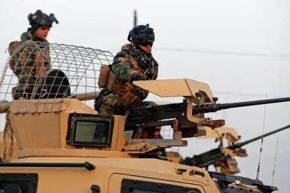 الناطق باسم القائد العام: نقلنا 4500 داعشي إلى السجون العراقية حتى الآن