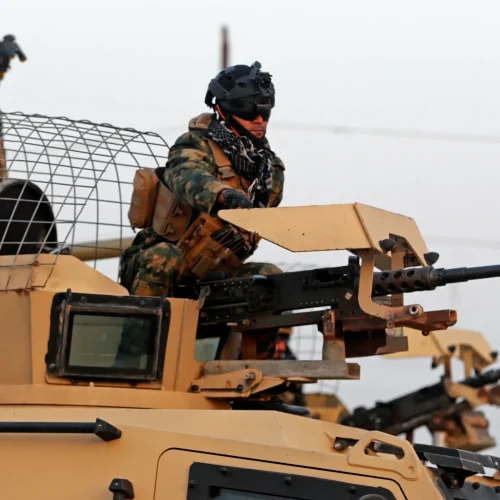 الناطق باسم القائد العام: نقلنا 4500 داعشي إلى السجون العراقية حتى الآن