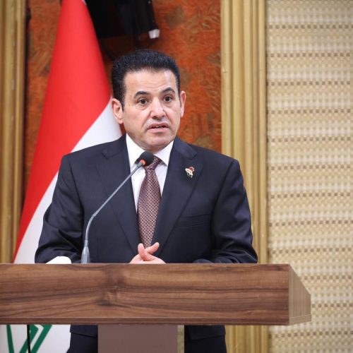 الأعرجي: العراق حريص على إعادة النازحين العراقيين من مخيم الهول إلى مناطقهم الأصلية