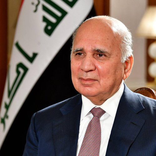 وزير الخارجية يصل ألمانيا للمشاركة في مؤتمر ميونخ للأمن