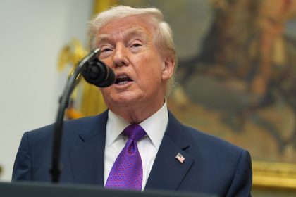 ترامب: نريد التوصل لاتفاق مع إيران وإلا فستتعرض لصدمة وستواجه ظرفًا صعبًا