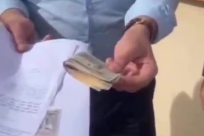 النزاهة تضبط مسؤولاً في دائرة صحة صلاح الدين متلبساً بجريمة الرشوة