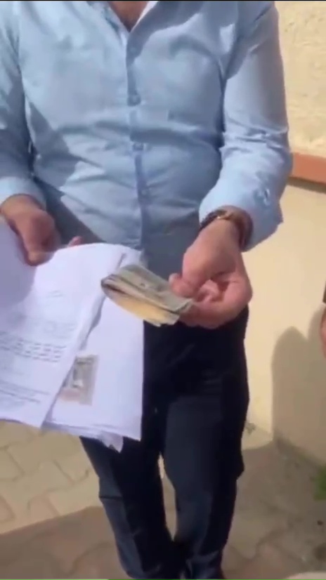 النزاهة تضبط مسؤولاً في دائرة صحة صلاح الدين متلبساً بجريمة الرشوة