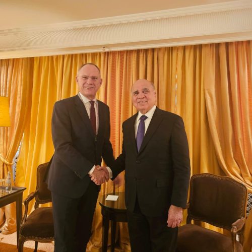 وزير الخارجية يدعو النمسا إلى إعادة فتح خطِّ الطيران المباشر بين بغداد وفيينا