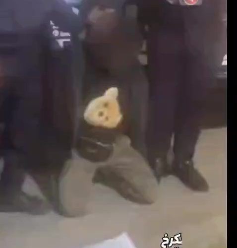 شرطة الكرخ: اعتقال متهم بحوزته مادة الكرستال المخدرة في حي الجامعة غربي بغداد