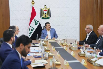 السوداني يوجه بتسهيل إخراج بضائع التجار والمستوردين من الموانئ