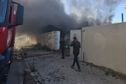 اندلاع حريق داخل "حسينية أهل البيت" في منطقة المنصور ببغداد