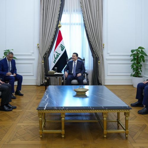 العراق يدعو إلى اعتماد مبدأ الحوار بين إيران والولايات المتحدة