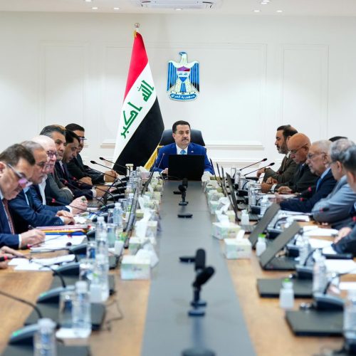 السوداني يوجّه بسرعة افتتاح منفذَي الوليد وربيعة مع سوريا