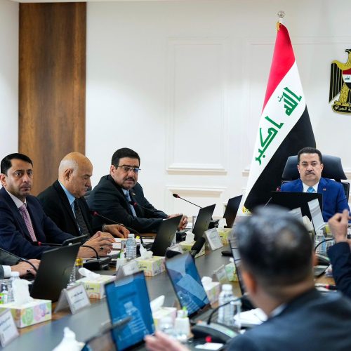 السوداني يوجه الجهات الحكومية كافة بتنفيذ القرارات المتعلقة بتعظيم الإيرادات وترشيد النفقات