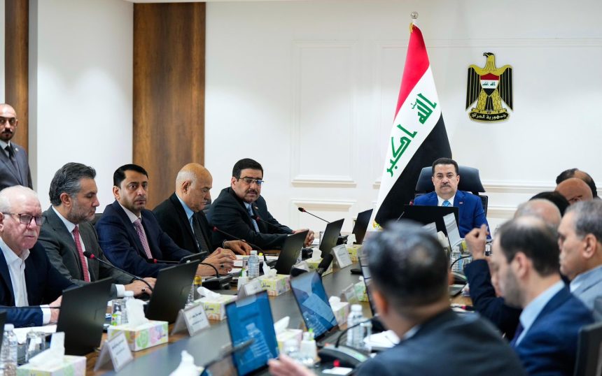 السوداني يوجه الجهات الحكومية كافة بتنفيذ القرارات المتعلقة بتعظيم الإيرادات وترشيد النفقات