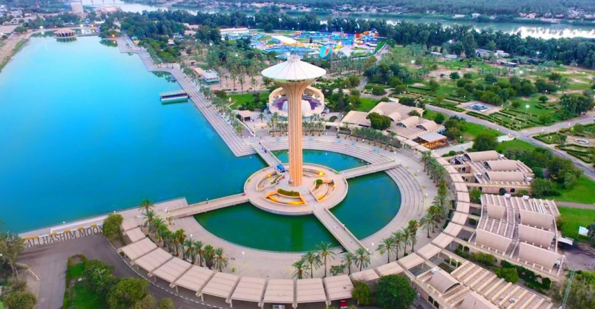 بغداد في الصدارة.. الداخلية تعلن توافد أعداد كبيرة من السائحين إلى العراق