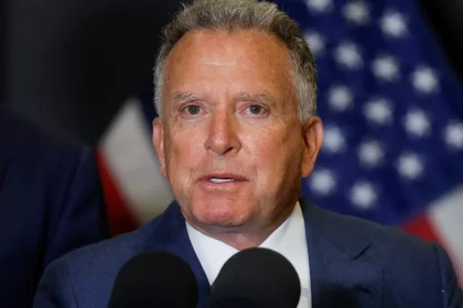 "أجواء متوترة".. وويتكوف يؤكد مواصلة التفاوض بين كييف وموسكو