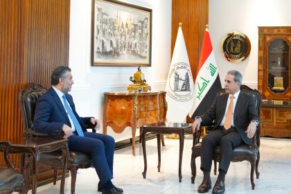 القاضي زيدان ورئيس هيئة الإعلام يؤكدان على حرية التعبير عن الرأي المكفولة دستورياً