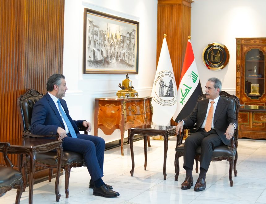 القاضي زيدان ورئيس هيئة الإعلام يؤكدان على حرية التعبير عن الرأي المكفولة دستورياً