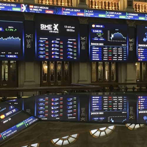 تراجع بورصات الشرق الأوسط بفعل التوتر بين الولايات المتحدة وإيران