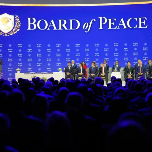 ترامب: ايران في موقف صعب الان والاتفاق معها ليس سهلًا