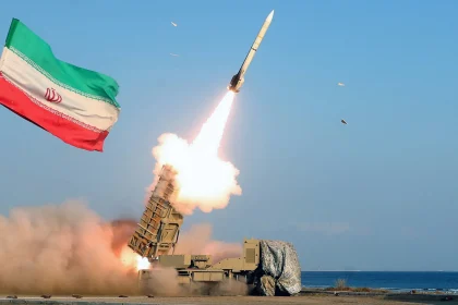 الحرس الثوري الايراني يعلن نجاح اختبار صاروخ دفاع جوي بعيد المدى