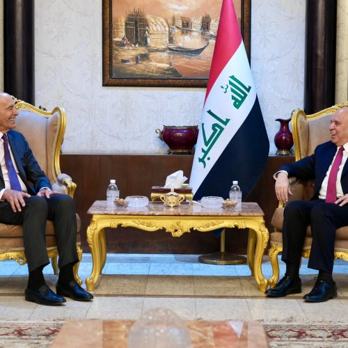 وزير الخارجية للمبعوث الأمريكي: تشكيل الحكومة العراقية مسألة داخلية