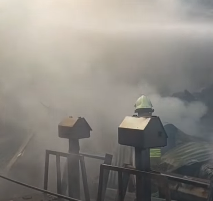 تحطم مروحية إيرانية في خميني شهر وسط البلاد