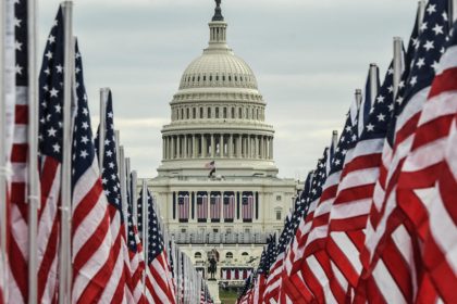 "بلومبرغ": الولايات المتحدة تريد التوصل إلى اتفاق لإنهاء النزاع في أوكرانيا قبل 4 يوليو