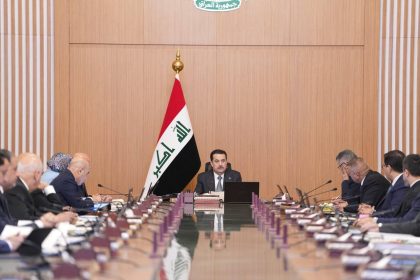 مجلس الوزراء: العراق ملتزم باستدامة العلاقات مع دول الجوار بما يضمن الحقوق المتبادلة