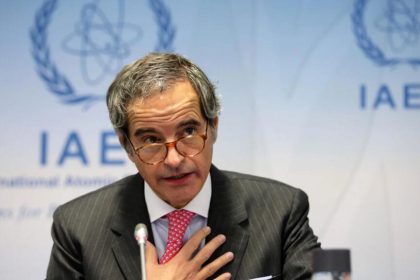 غروسي: مفاوضات جنيف بلغت ذروتها وتهديدات أمريكا لإيران "جدية"