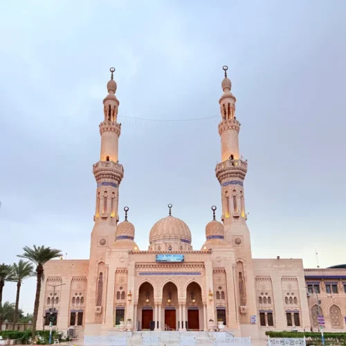 ديوان الوقف السني: مقدار زكاة الفطر 3000 دينار للفرد الواحد