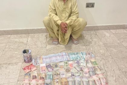 شرطة دبي تضبط متسولاً يمتلك 3 سيارات فارهة وثروة مالية