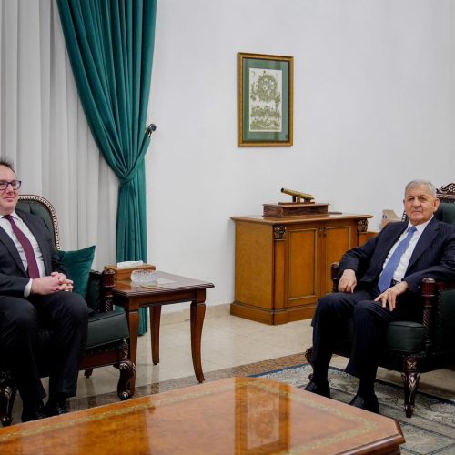 رئيس الجمهورية يؤكد للقائم بالاعمال الامريكي الحرص على توطيد التعاون مع الولايات المتحدة