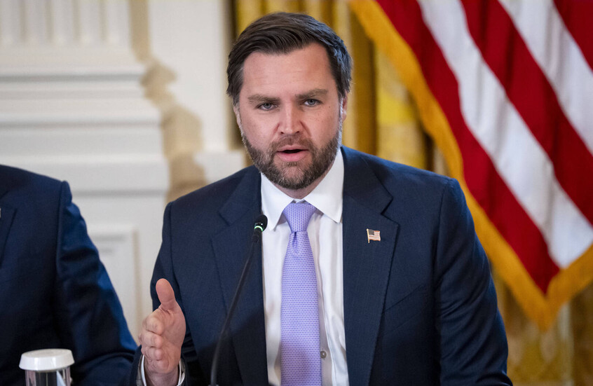 نائب ترامب: لن ندخل في حرب طويلة الأمد بالشرق الأوسط