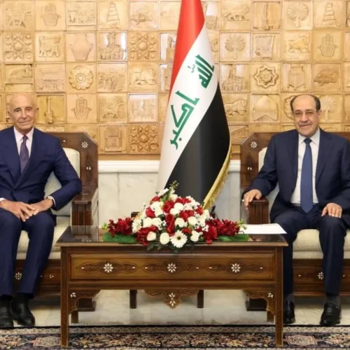 مصادر: المبعوث الأميركي توم باراك أبلغ المالكي ضرورة سحب ترشيحه