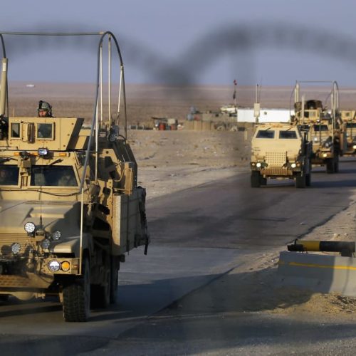 الدفاع الكويتية: تمكنا من التصدي بنجاح لاستهداف قاعدة علي السالم بعدد من الصواريخ الباليستية