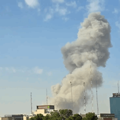 وكالة أنباء فارس: دوي انفجارات في مدينة شيراز جنوب البلاد عقب غارات جوية