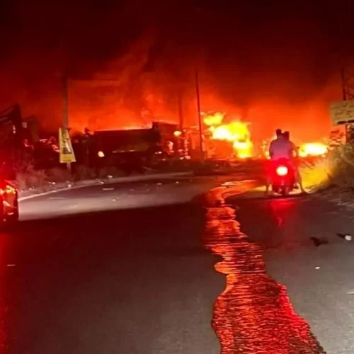 التلفزيون الإيراني: استشهاد 15 شخصًا في قصف استهدف صالة رياضية في مدينة لامرد