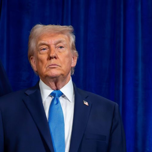 ‌‏ترامب: نعتقد أن التقارير بشأن مقتل المرشد الايراني صحيحة